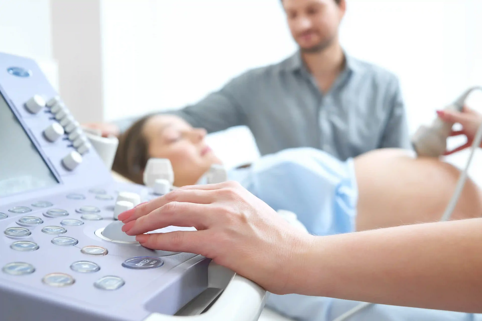 Fetal Kalp Atış Hızı Nedir? Haftalara Göre Nasıl Değişir?